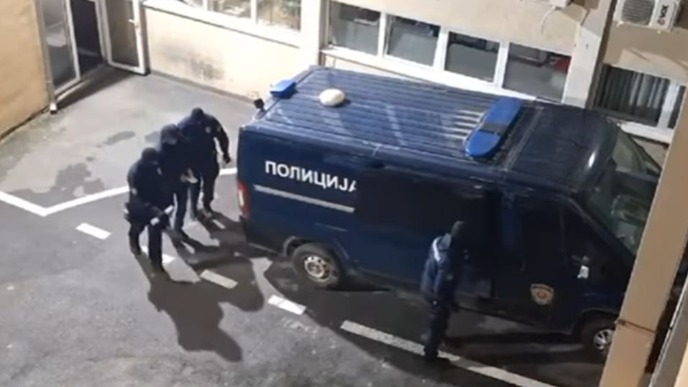 Veterani ostaju u pritvoru